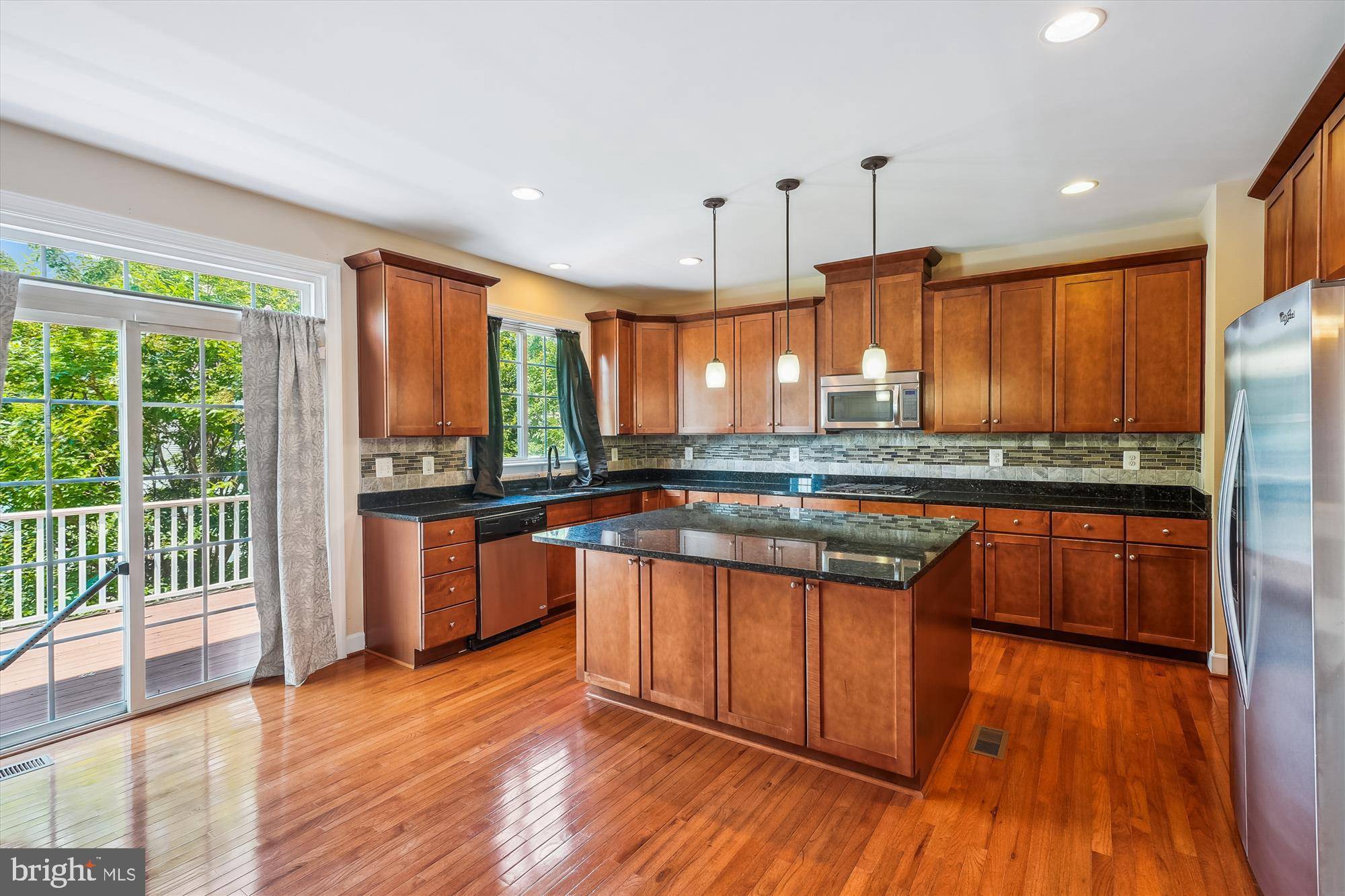 Woodbridge, VA 22191,16726 SHACKLEFORD WAY