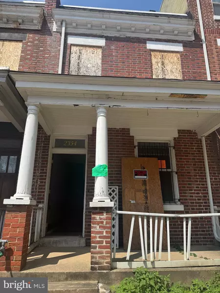 2354 CHAMPLAIN ST NW, Washington, DC 20009