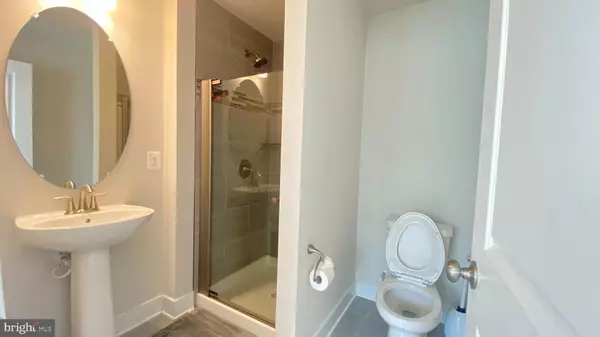 Gaithersburg, MD 20878,115 JOHNSON MEADOW ST