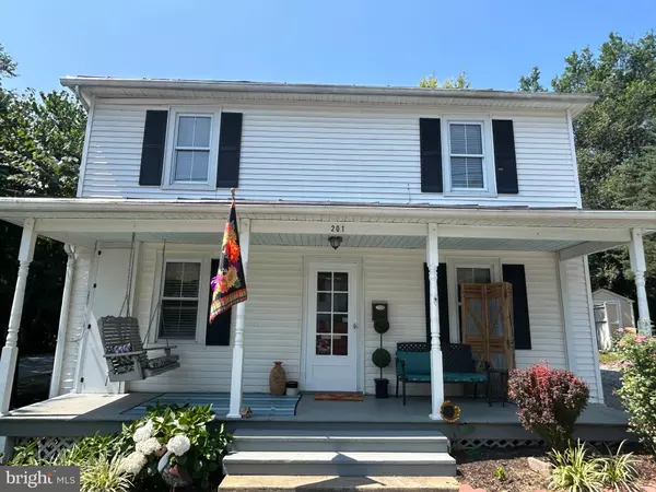Berryville, VA 22611,201 WALNUT ST