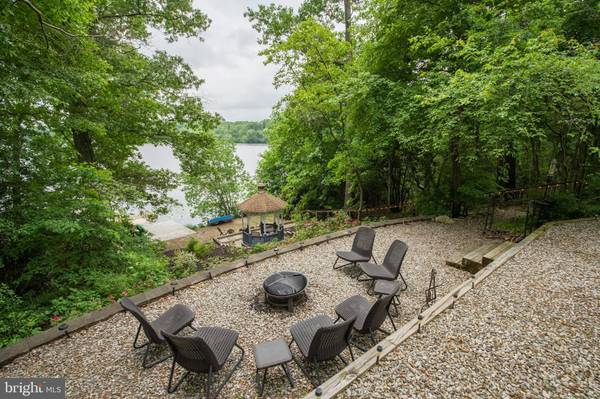 59 SUNSET LAKE RD, Bridgeton, NJ 08302