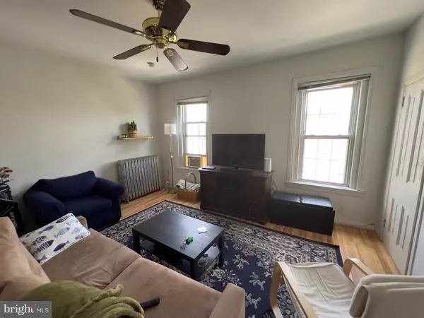 Philadelphia, PA 19130,2424 POPLAR ST #3