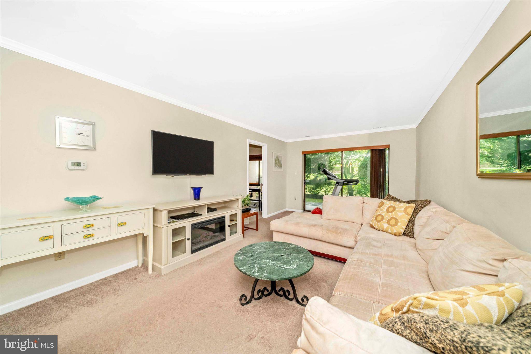 Germantown, MD 20874,13135 DAIRYMAID DR #127