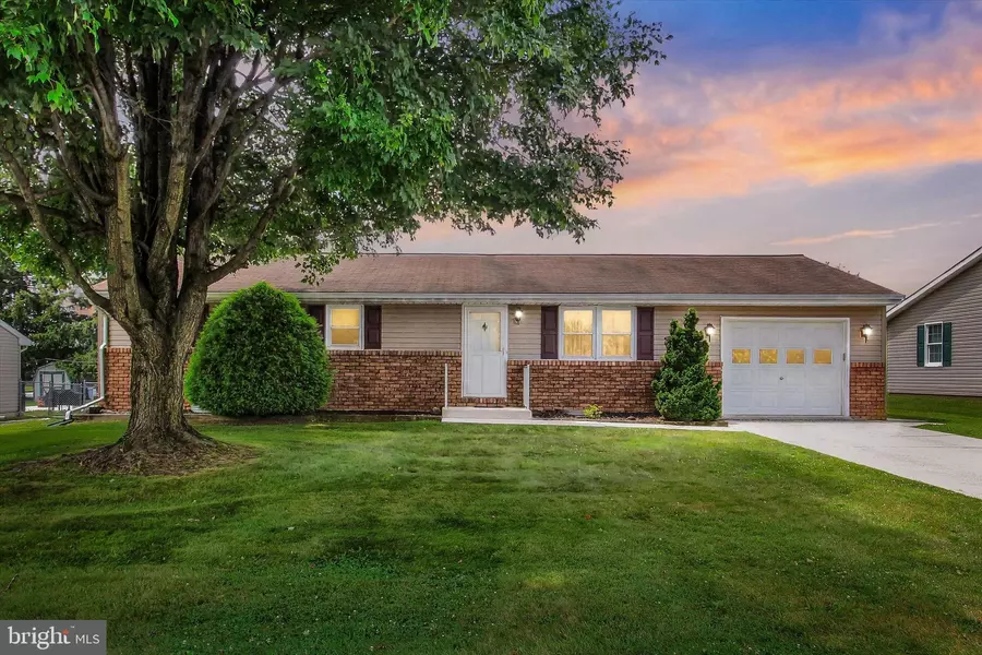 165 SHERRY DR, Mcsherrystown, PA 17344