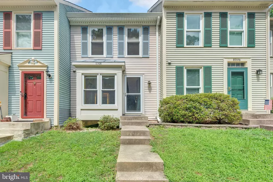 8508 LAUREL OAK DR, Springfield, VA 22153