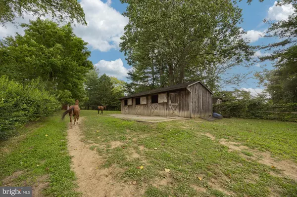 West Chester, PA 19382,1699 WARPATH RD