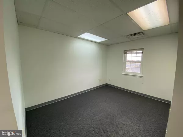 Manassas, VA 20109,7820 SUDLEY RD #310