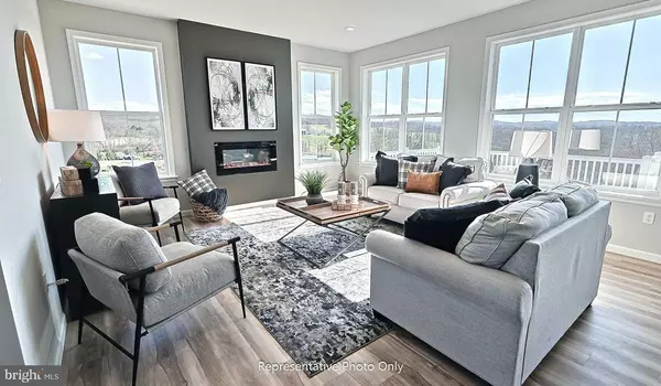 Mechanicsburg, PA 17050,104 NOTTING HILL CT