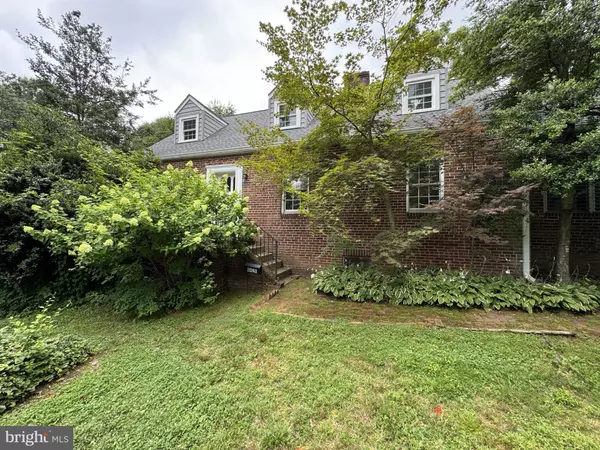 Falls Church, VA 22042,6420 SPRING TER