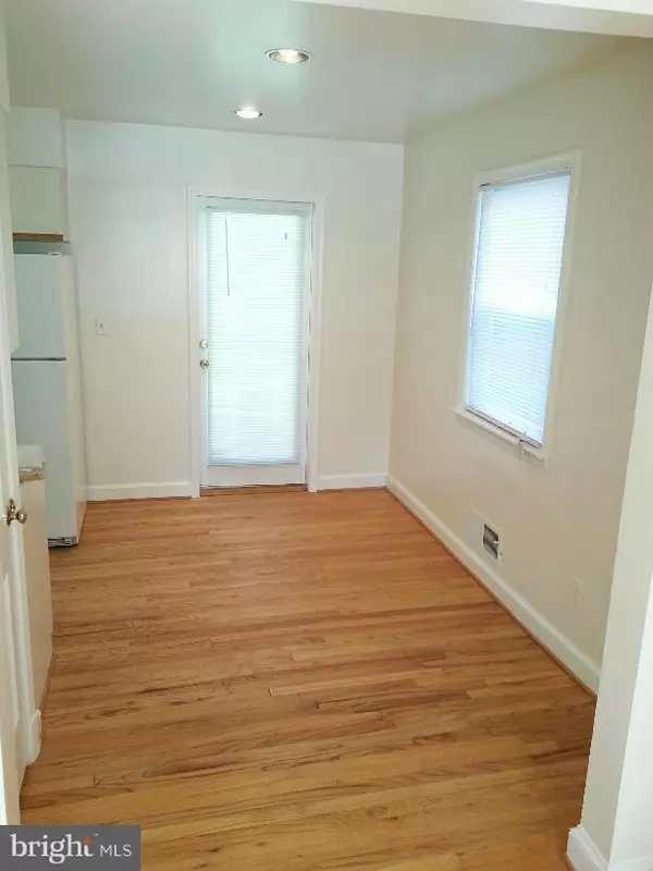 Kensington, MD 20895,10400 PARKWOOD DR