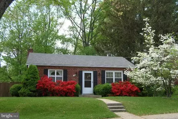 10400 PARKWOOD DR, Kensington, MD 20895