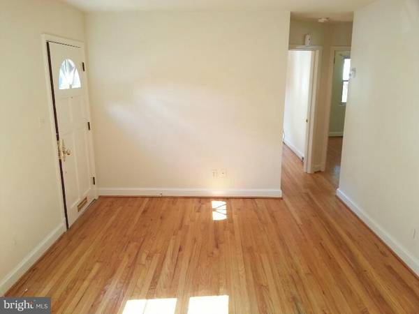 Kensington, MD 20895,10400 PARKWOOD DR