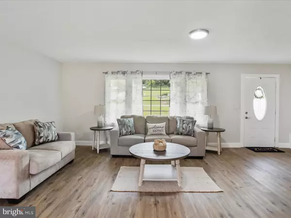 New Market, VA 22844,210 JACKSON AVE