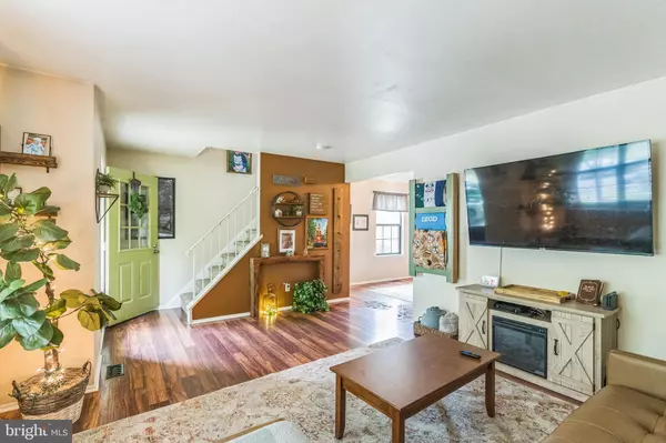 Atco, NJ 08004,104 FENWAY AVE