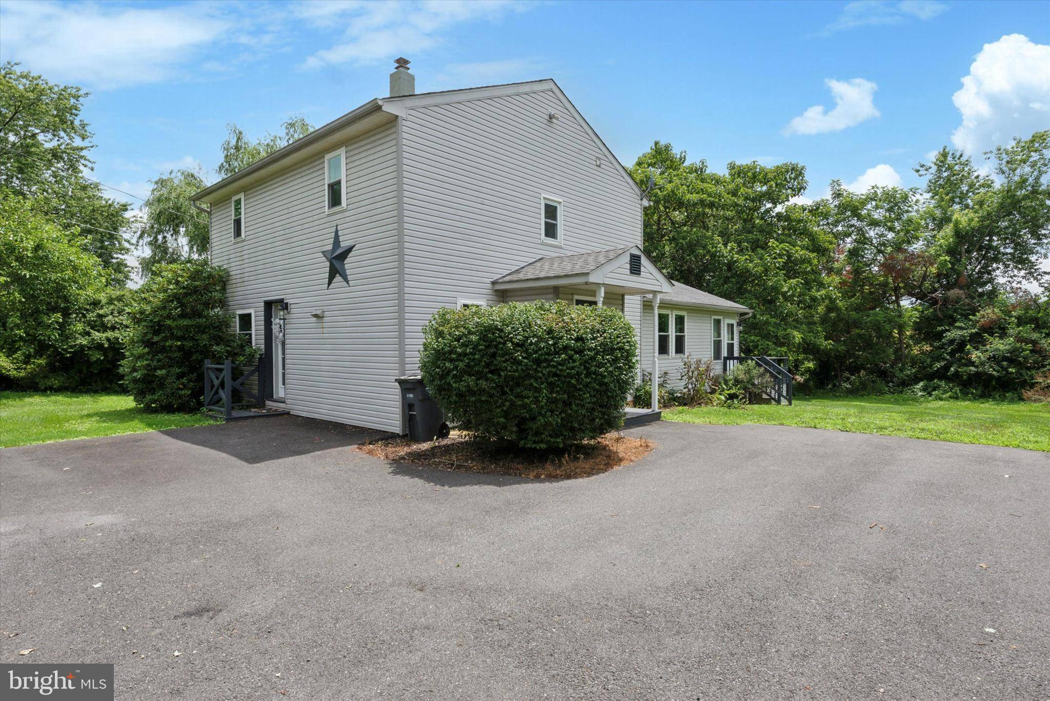 1265 W BALTIMORE PIKE, West Grove, PA 19390
