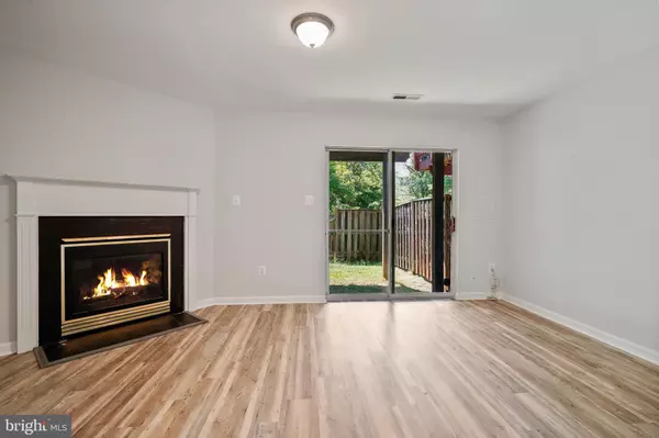 Ashburn, VA 20147,20198 BROOKVIEW SQ