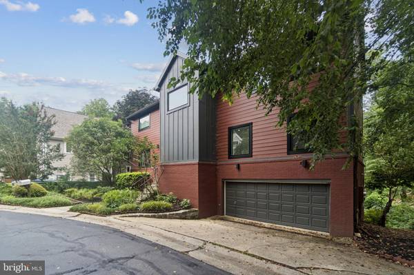 Washington, DC 20015,3015 OREGON KNOLLS DR NW