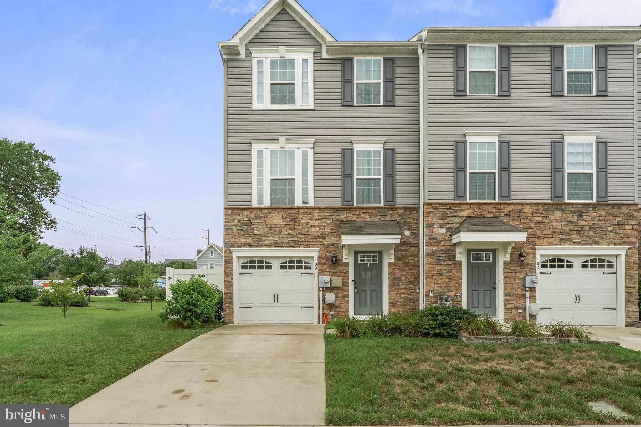 100 MERIDIAN LN, Sewell, NJ 08080