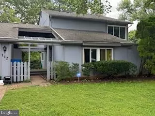 112 S FOX RD, Sterling, VA 20164