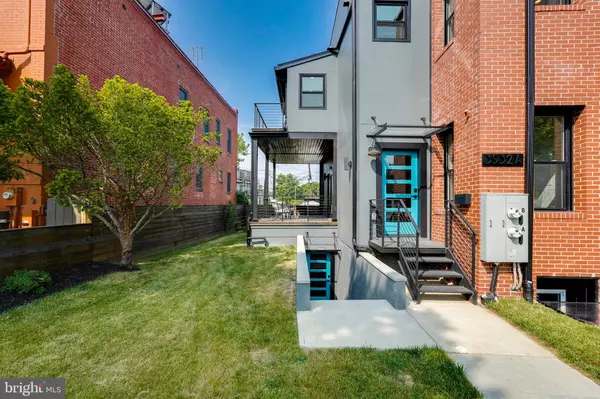 Washington, DC 20011,3932 ILLINOIS AVE NW #A