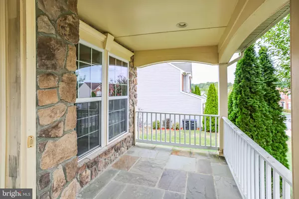Stafford, VA 22554,9 LATHAM LN