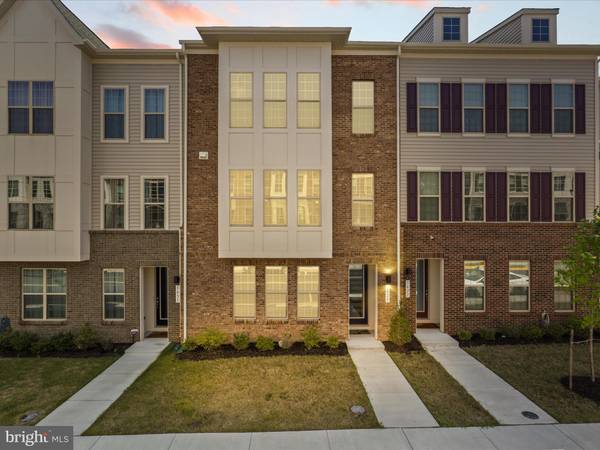 Leesburg, VA 20176,1629 FIELD SPARROW TER NE