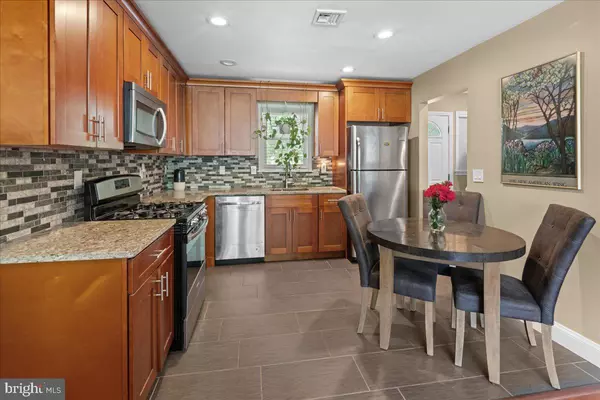 Trenton, NJ 08618,69 LANNING ST