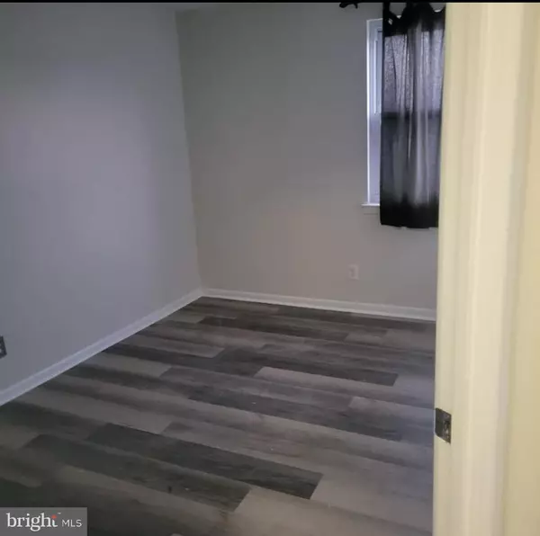 Philadelphia, PA 19154,12470 KNIGHTS RD #2