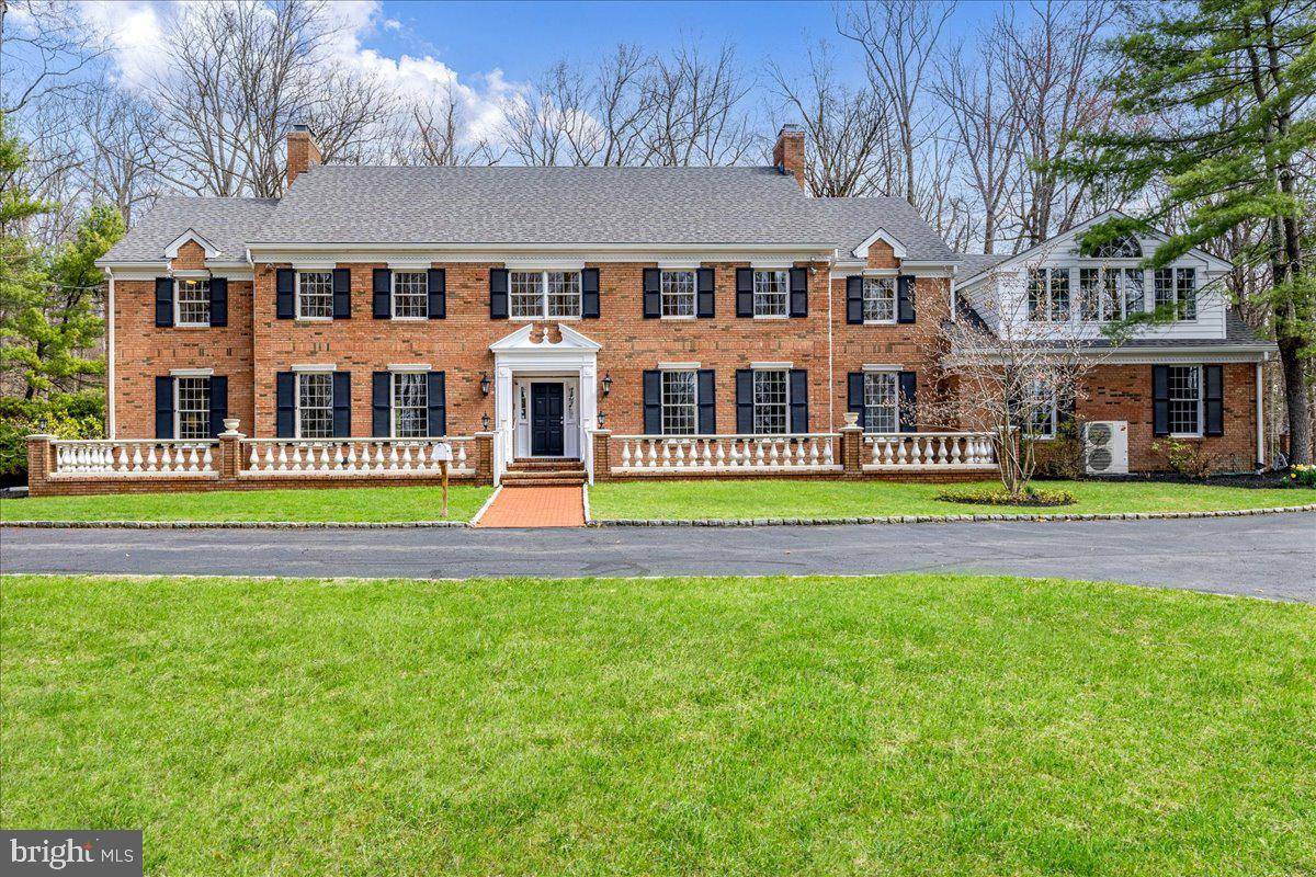 933 GREAT RD, Princeton, NJ 08540