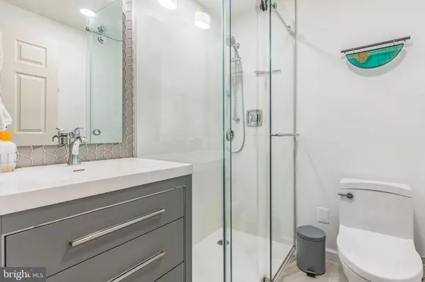 Crofton, MD 21114,1219 BIRCHLEAF CT