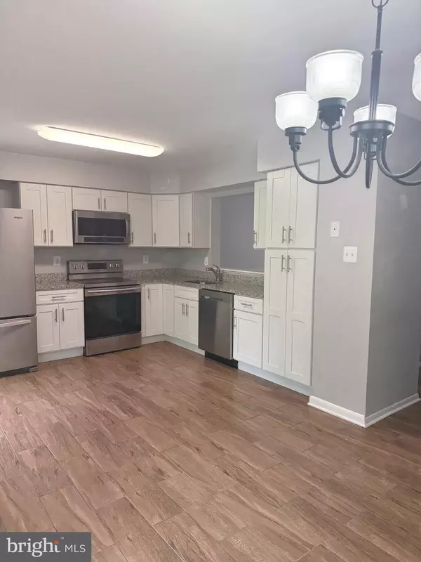 Lutherville Timonium, MD 21093,20 DICKENS SQ