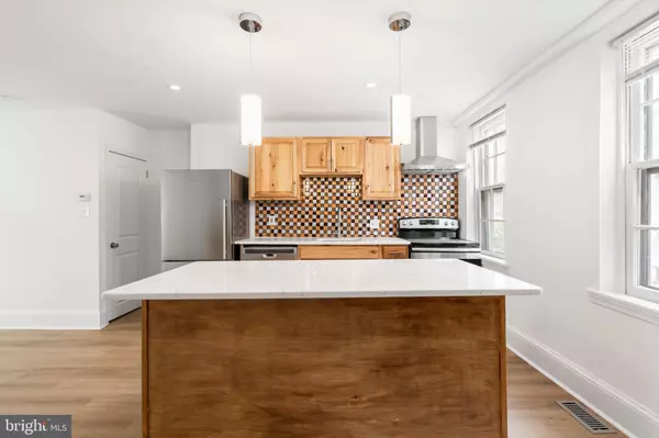 Philadelphia, PA 19146,1524 NAUDAIN ST