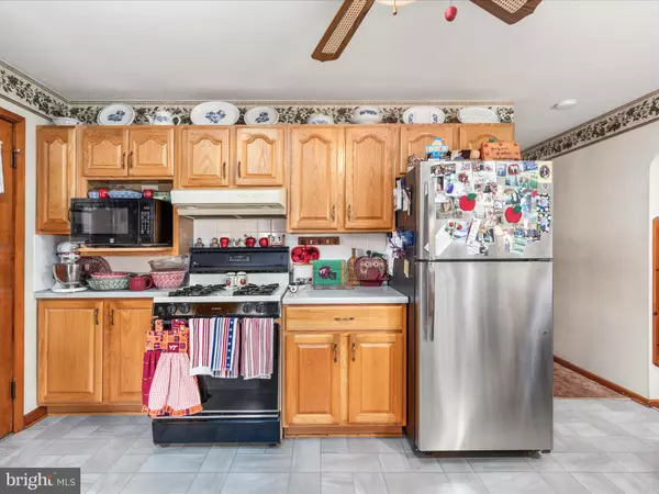 Strasburg, VA 22657,355 COPP RD