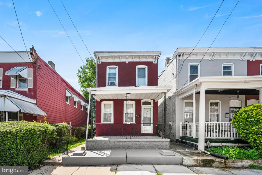 2505 W 4TH ST, Chester, PA 19013