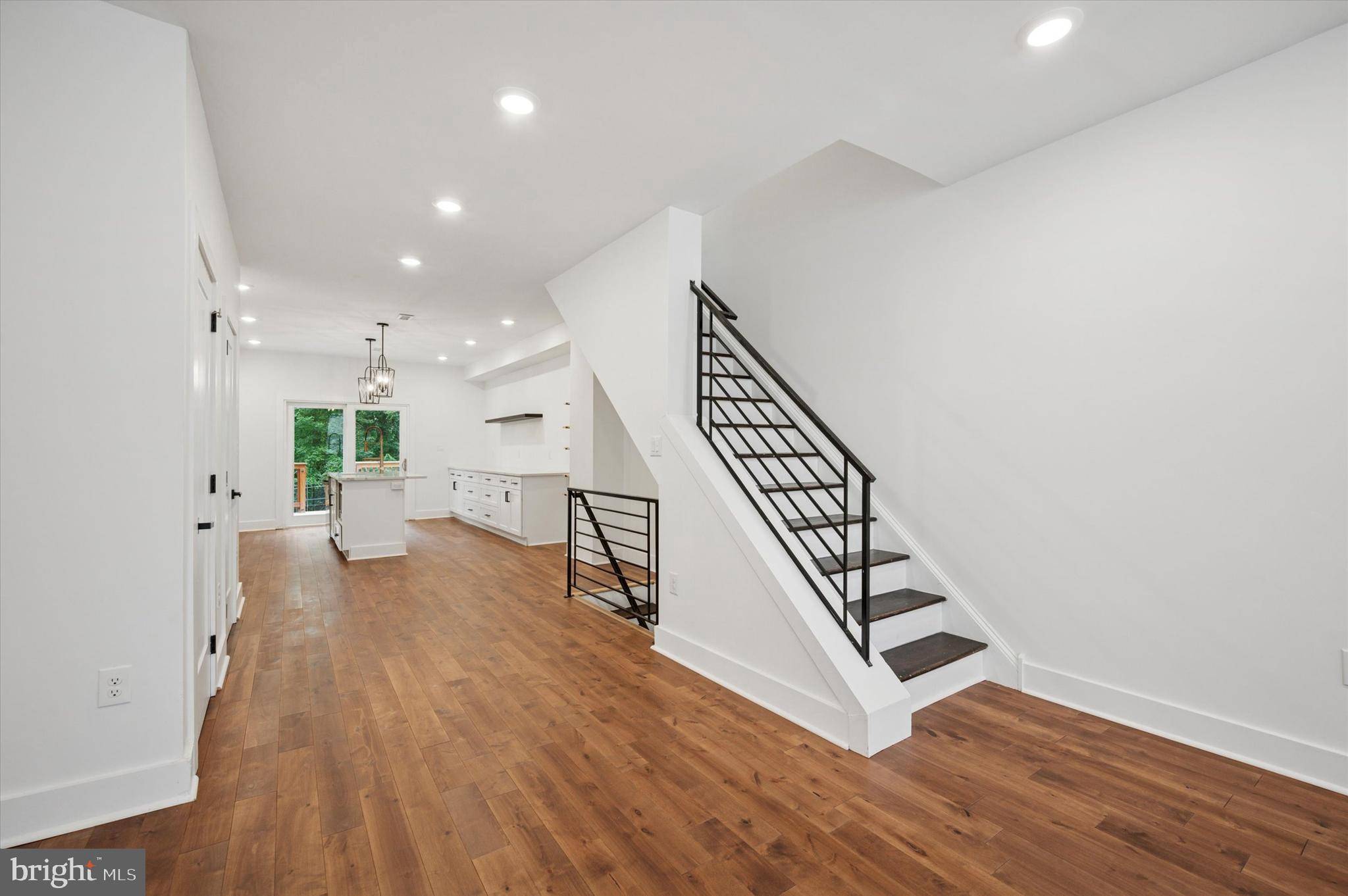 Philadelphia, PA 19132,3525 W ALLEGHENY AVE