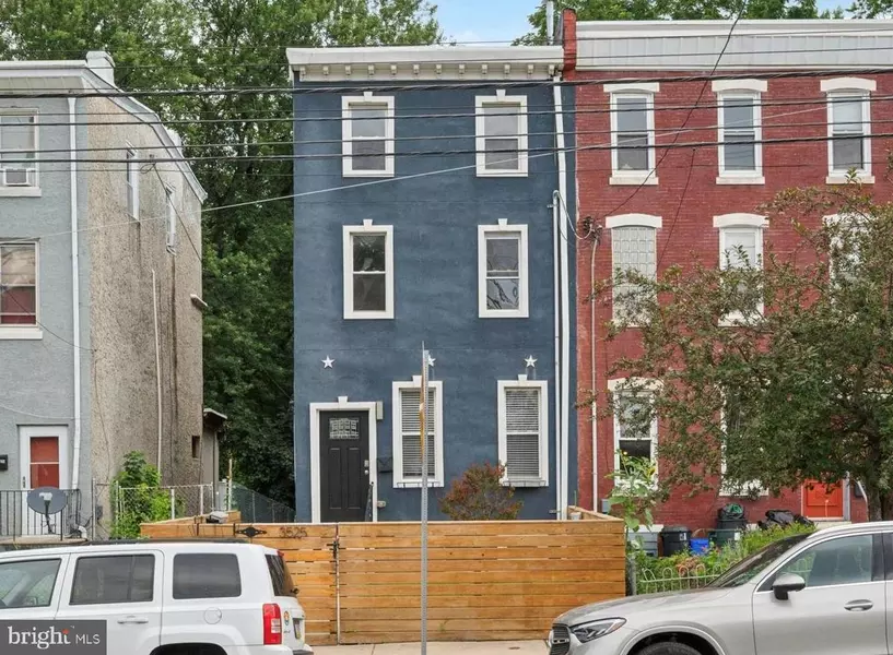 3525 W ALLEGHENY AVE, Philadelphia, PA 19132
