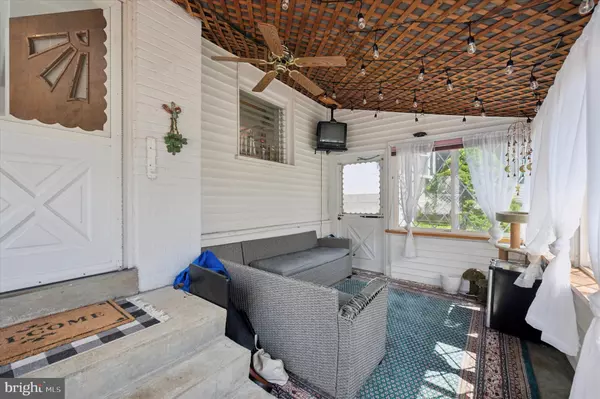 Havertown, PA 19083,555 GRAND AVE