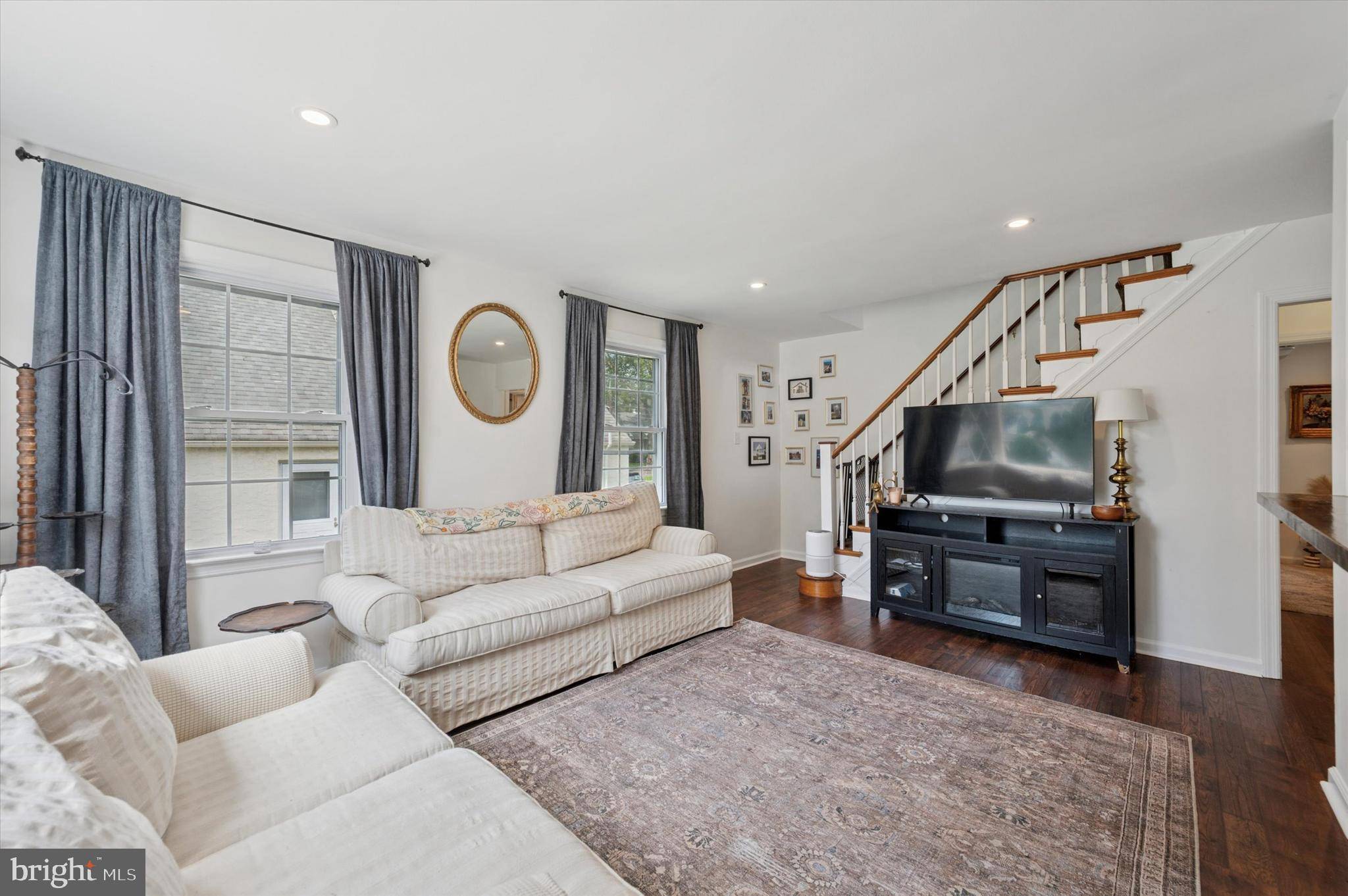 Havertown, PA 19083,555 GRAND AVE