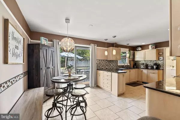 Vineland, NJ 08360,1190 KAY PL