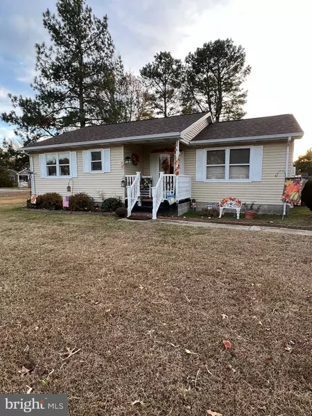 304 COLLINS AVE, Hurlock, MD 21643