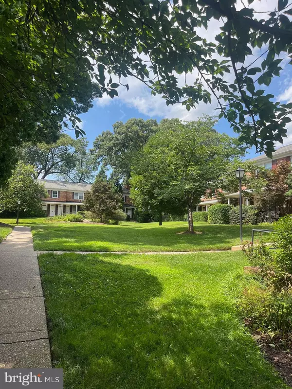 Rockville, MD 20852,163 TALBOTT ST #163