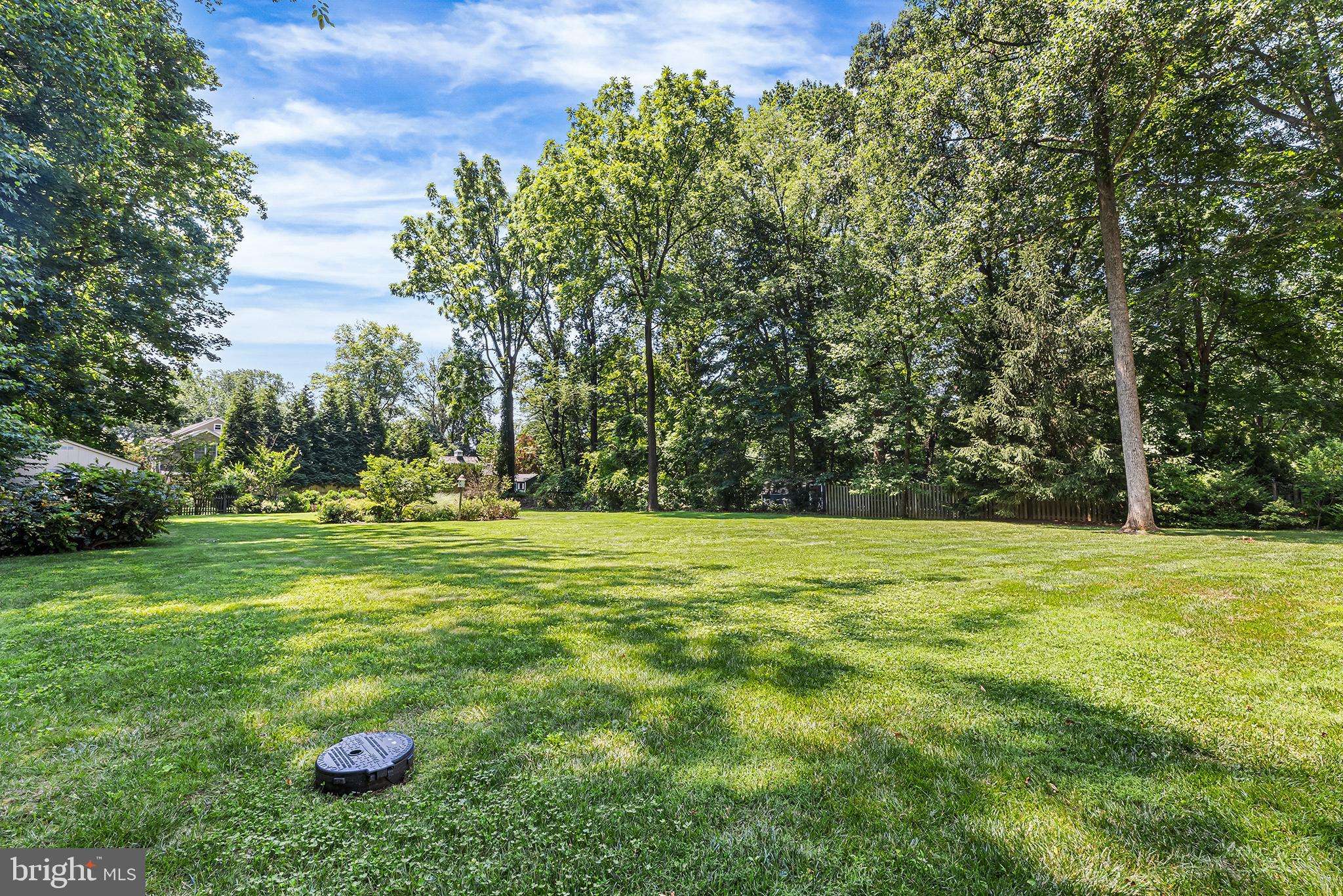 Wayne, PA 19087,113 DEEPDALE RD
