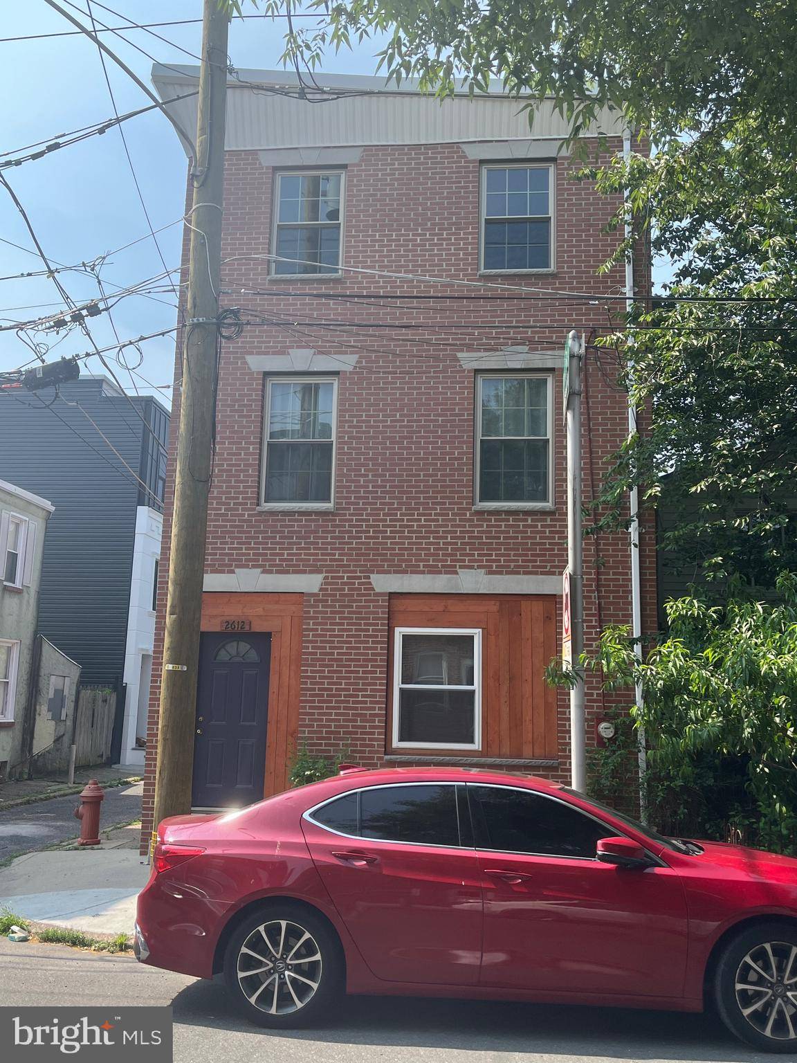 Philadelphia, PA 19125,2612 E THOMPSON ST