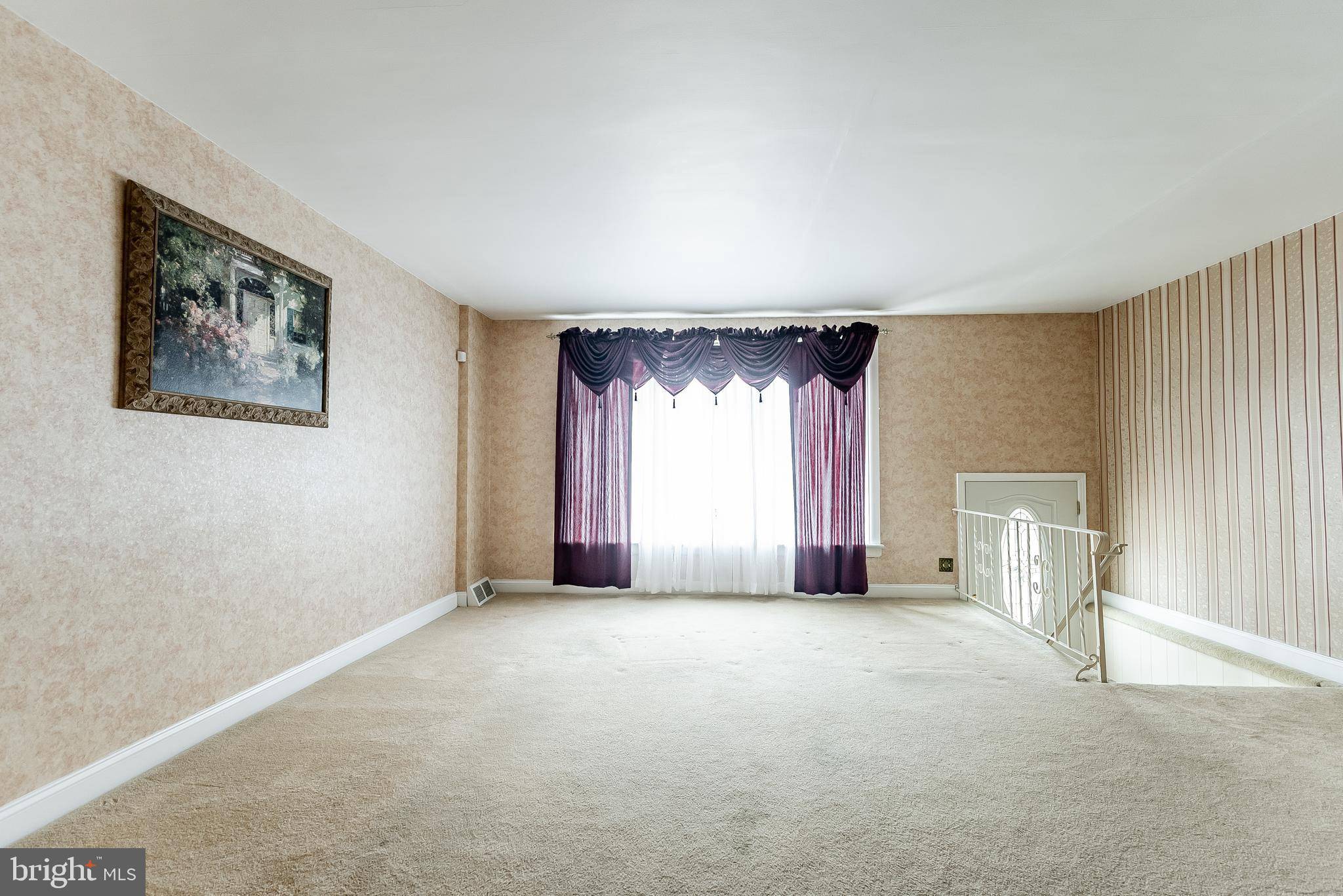 Philadelphia, PA 19136,2858 TREMONT ST