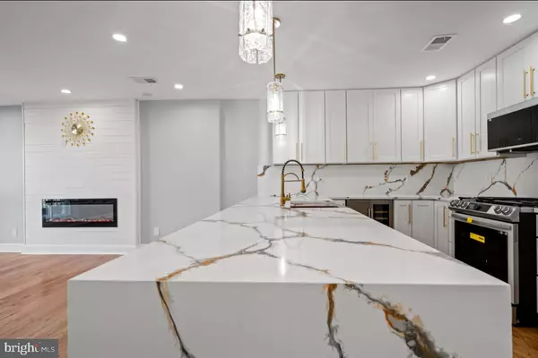 2236 15TH ST NE,  Washington,  DC 20018