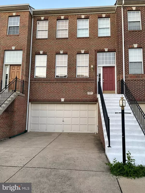 2627 TARLETON CORNER DR, Herndon, VA 20171