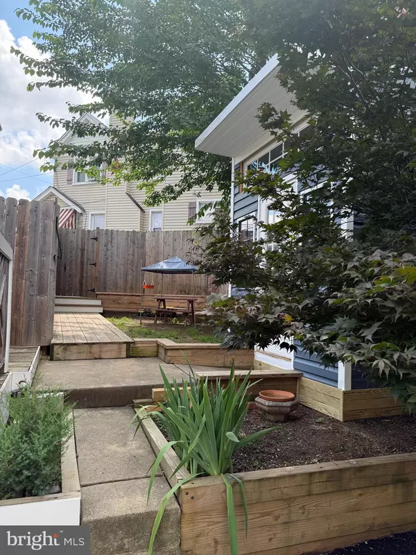 Drexel Hill, PA 19026,359 BLANCHARD RD