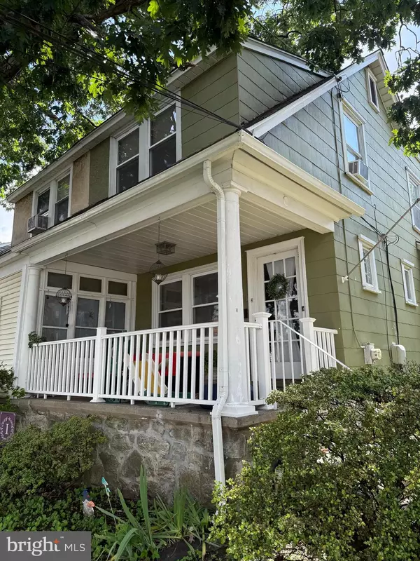 359 BLANCHARD RD, Drexel Hill, PA 19026