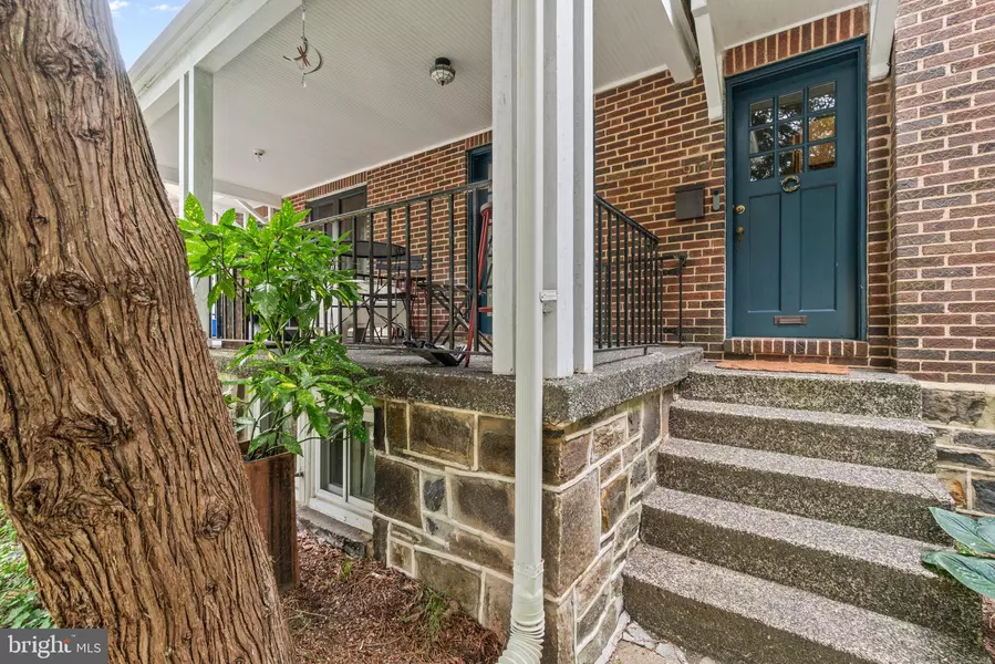 917 E 37TH ST, Baltimore, MD 21218