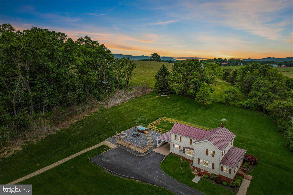 5793 US HWY 340N, Rileyville, VA 22650